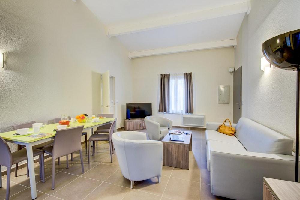 La Tour Carree - Grasse Sud Hotell Peymeinade Exteriör bild